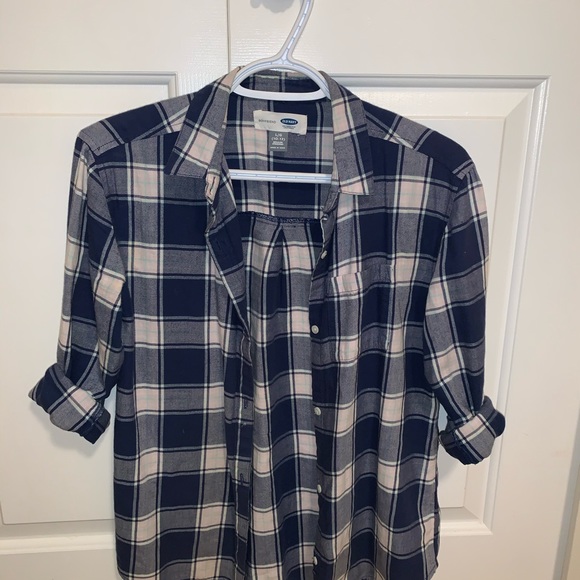 blue, white, pink kids/ teen flannel (L- 10-12) - Picture 2 of 3